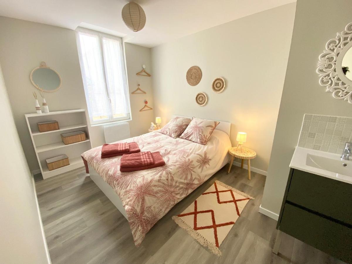 Charmante Maison Avec Cour Privative Коньяк Экстерьер фото