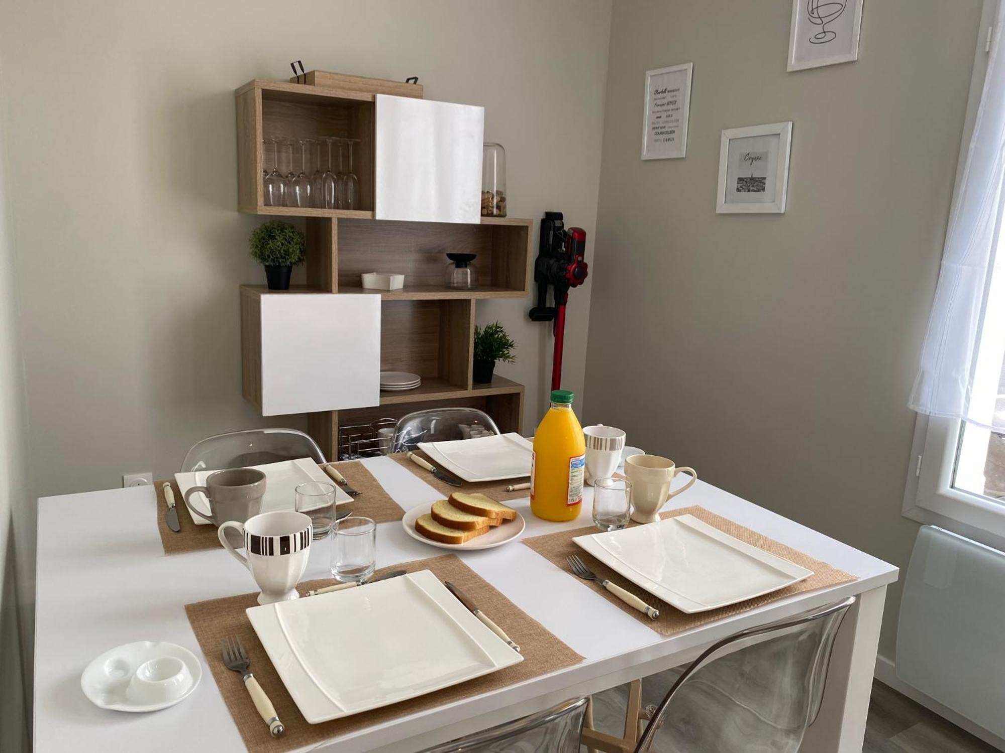 Charmante Maison Avec Cour Privative Коньяк Экстерьер фото