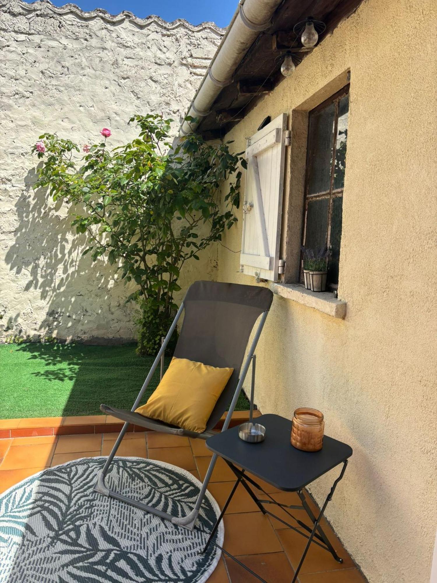 Charmante Maison Avec Cour Privative Коньяк Экстерьер фото